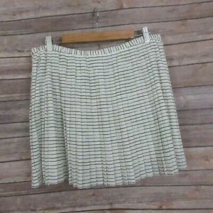 Banana Republic Pleated striped skirt
